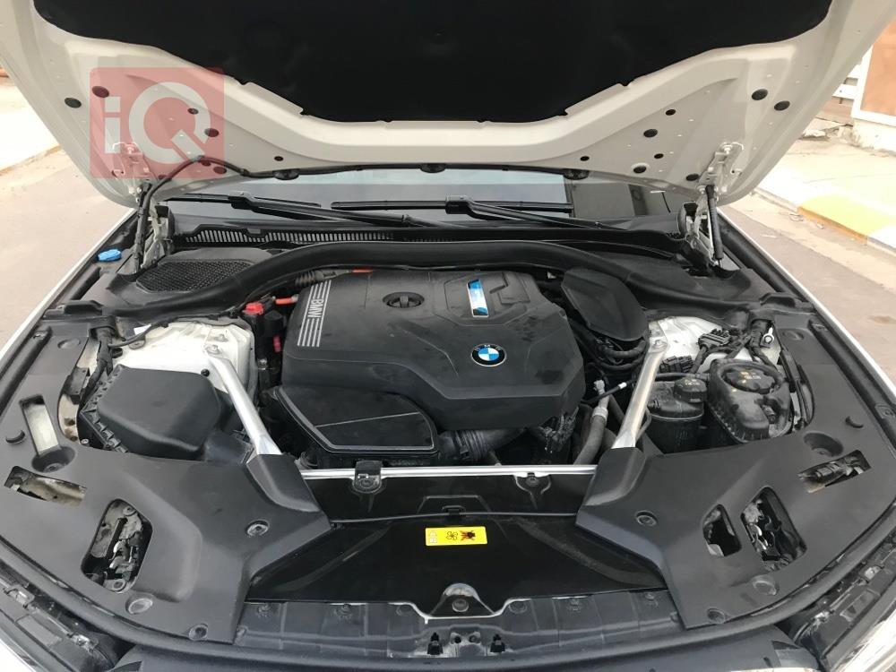 بي ام دبليو الفئة 5